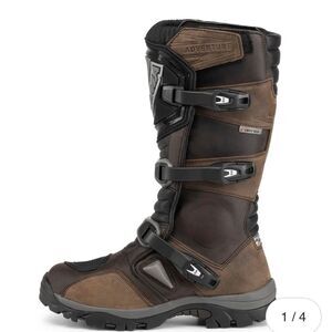Men's Brown Touring Boots with Secure Buckle Fastenings Size 13